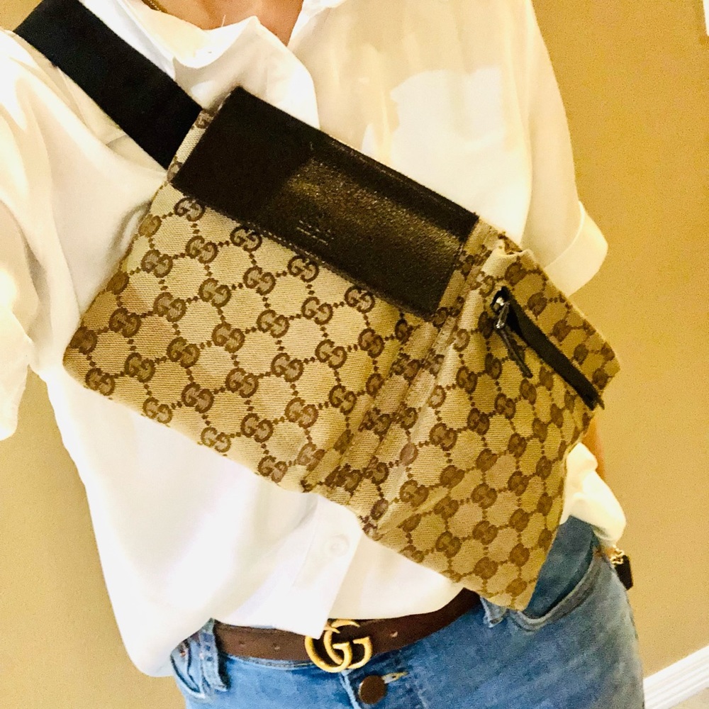 Beautiful authentic Gucci Belt bag